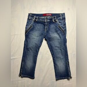 VTG Y2K Guess Low rise Denim Capri Bottoms Size 29 Zippers 90s
